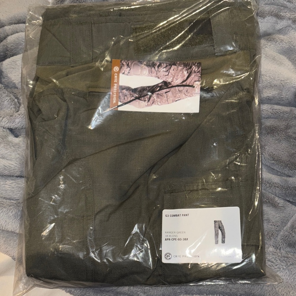 Tactical Cargo Pants in Olive Green